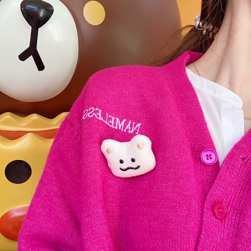 เข็มกลัดน้องหมีน่ารักๆ ขนาด 5 ซม. พร้อมส่งนะคะ