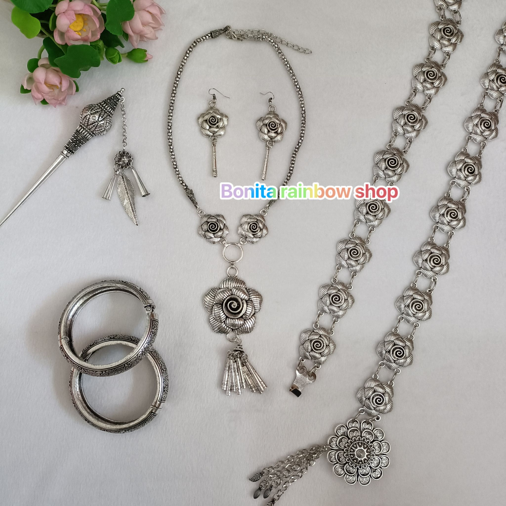 เครื่องประดับชุดไทยล้านนา ชุดเซ็ทสีรมดำ ลายกุหลาบ รุ่น K0021 (แบบแยก)