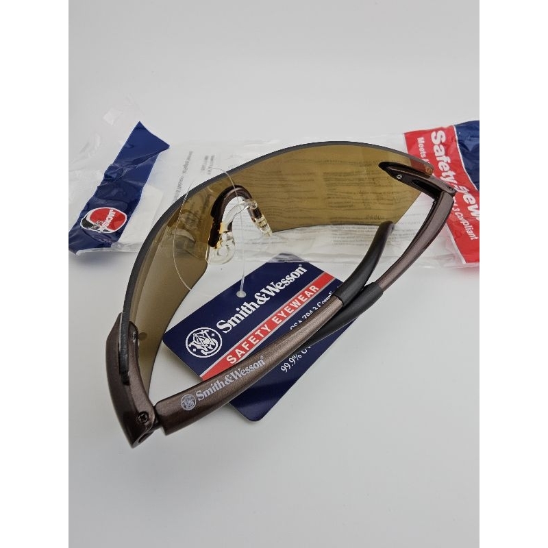 แว่นตา​ Smith​&Wesson Caliber Anti-Fog Brown Safety Glasses
