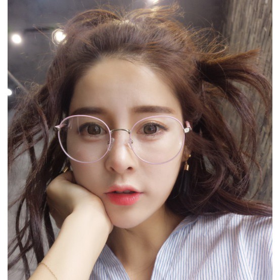 แว่นสายตาสั้นทรงหยดน้ำ มี-50 ถึง -600 สีชมพู (พร้อมซองหนังใส่แว่น และผ้าเช็ดเลนส์)