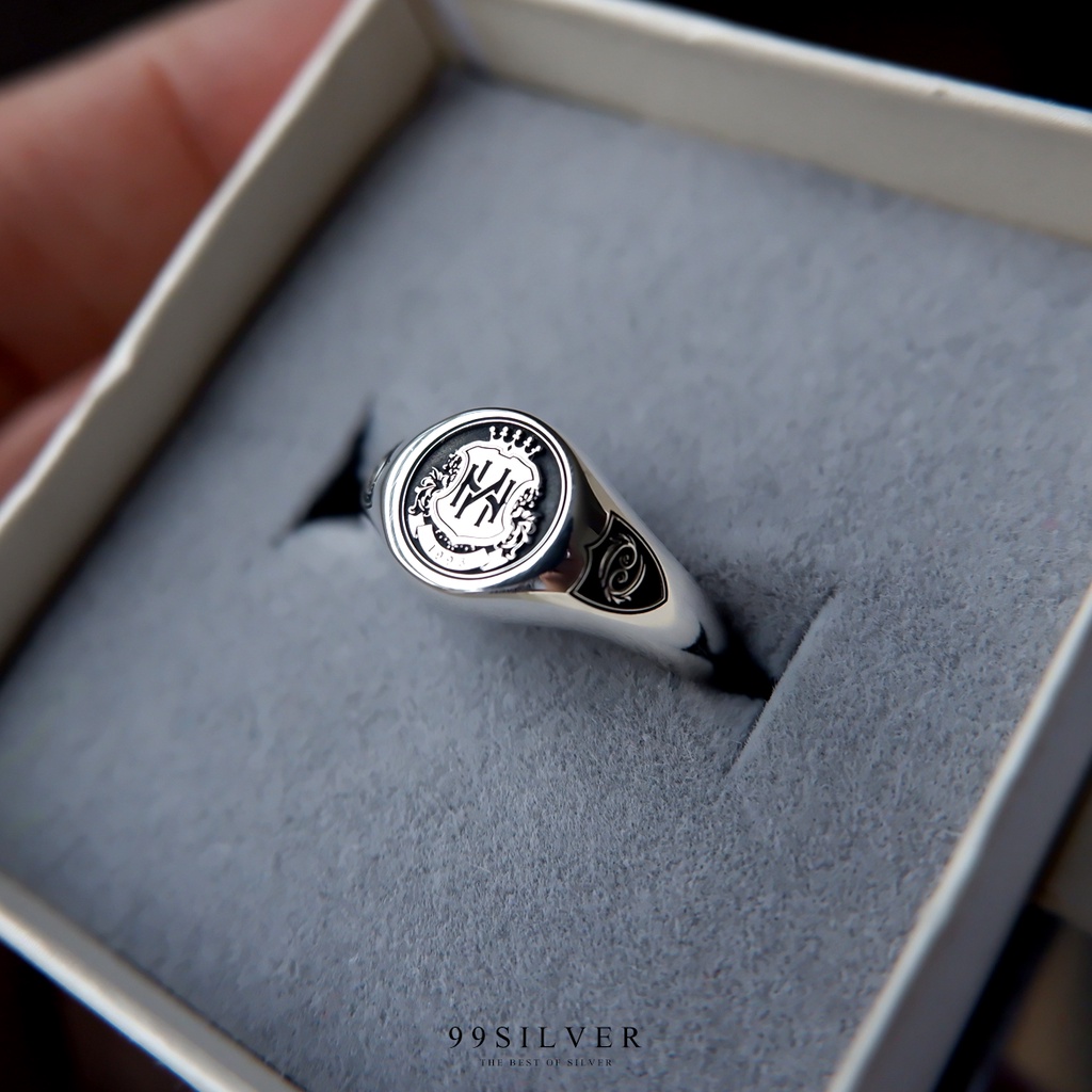 แหวน Signet Ring เลือกแบบลายได้เองตามที่ต้องการ ตัวเรือนหน้ากลม 8x8 มิลลิเมตร (R218)