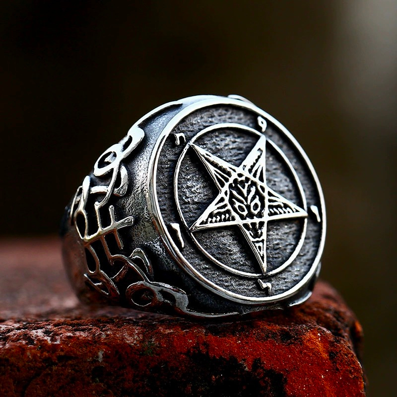 แหวนสแตนเลส ไทเทเนียม รูปดาวห้าแฉก ลาย Demon Satan สไตล์เรโทร สําหรับผู้ชาย