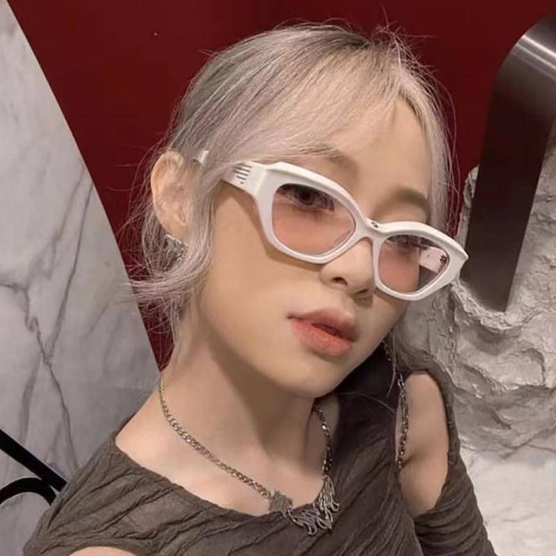 ใหม่ แว่นตากันแดด กรอบป้องกัน สไตล์เกาหลี สําหรับผู้ชาย และผู้หญิง
