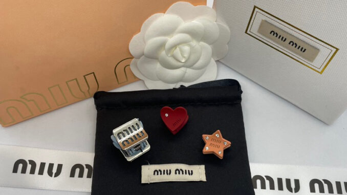 MIU MIU Metal Hair  Clip Set of 3