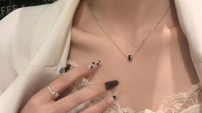 [JBTH] สร้อยคอโซ่ โลหะผสม จี้แฟชั่น เรียบง่าย ของขวัญแต่งงาน สําหรับผู้หญิง [JB]
