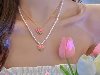 สร้อยคอโซ่ จี้ดอกทิวลิป ประดับไข่มุกน้ําจืด สีชมพู