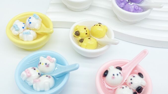 SANRIO จี้เกี๊ยวซานริโอ้ 3d สําหรับทําขนมจีบ DIY 6 ชิ้น 1 ชุด SANRIO จี้เกี๊ยวซานริโอ้ 3d สําหรับทําขนมจีบ DIY 6 ชิ้น 1 ชุด