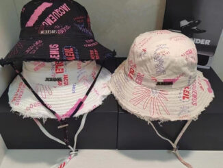 หมวก bucket JAC สไตล์เดียวกันของฮยอนอา
