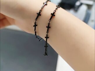 ฮิปฮอป เหล็กไทเทเนียม สีดํา สร้อยข้อมือ Ins สร้อยข้อมือ กําไลข้อมือ สําหรับผู้ชาย และผู้หญิง อุปกรณ์เสริม 18 + 5 ซม.