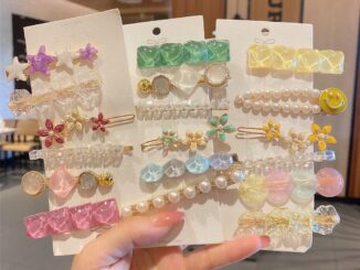 บ้านพลู  กิ๊บติดผม กิ๊บมุก คริสตัล ดอกไม้ สำหรับผู้หญิง เซต 5-6 ชิ้น