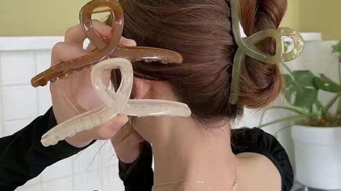 คลิปหนีบผมขนาดใหญ่สไตล์เกาหลี  กิ๊บหนีบผม สไตล์มินิมอล ราคาถูก