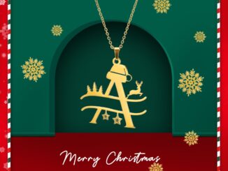 Kaijiang Kalung Surat Krismas สร้อยคอโซ่สเตนเลส จี้ตัวอักษร สีทอง สร้างสรรค์ เครื่องประดับแฟชั่น สําหรับผู้หญิง ผู้ชาย