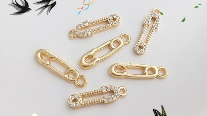 【❤️เครื่องประดับ DIY❤️】จี้คลิปหนีบกระดาษ ทอง 14k แฮนด์เมด DIY อุปกรณ์เสริม สําหรับต่างหู ไหปลาร้า [จี้ชาร์ม/จี้/จี้สร้อยคอ/จี้ ทองคํา/จี้ทองคําแท้/เครื่องประดับสร้อย/เครื่องประดับสร้อยคอ/pendant]