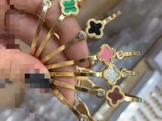 สร้อยข้อมือโคลเวอร์สี่แฉก สเตนเลส หลากสี ไม่ซีดจาง ป้องกันอาการแพ้ เครื่องประดับสําหรับผู้หญิง