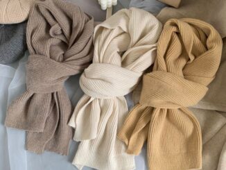 ผ้าพันคอ ผ้าถัก แบบหนา ให้ความอบอุ่น สีพื้น สไตล์เกาหลี สําหรับผู้หญิง และนักเรียน