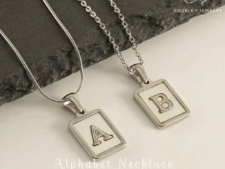 สร้อยคอสีเงิน ตัวอักษร A-Z Alphabet Necklace พร้อมกล่อง