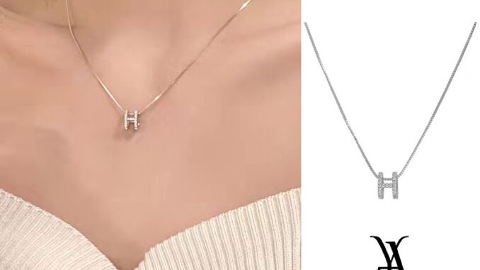 Ay(cn) สร้อยคอโชคเกอร์ จี้ตัวอักษร "H" ประดับคริสตัล สีทอง สีเงิน สําหรับผู้หญิง Ay(cn) สร้อยคอโชคเกอร์ จี้ตัวอักษร "H" ประดับคริสตัล สีทอง สีเงิน สําหรับผู้หญิง