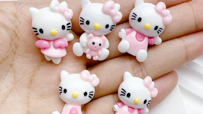 5/10 Crocs Jibbitz Charm การ์ตูน KT Cat Diy อุปกรณ์เสริมตกแต่งเคสโทรศัพท์ Diy อุปกรณ์ทําผม