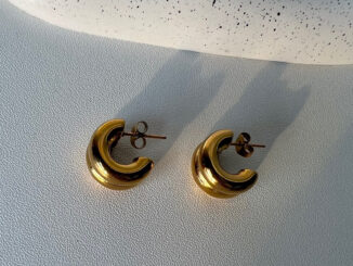 Adore- Mini double curve earring