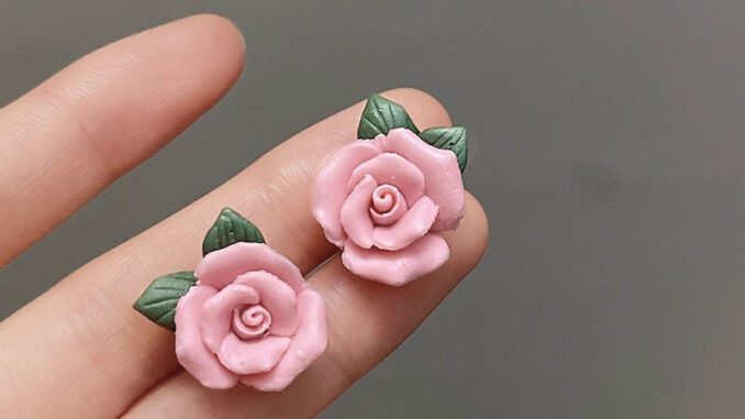 ต่างหูแฟชั่น แฮนด์เมด รูปดอกกุหลาบ สีชมพู S925 สําหรับผู้หญิง ต่างหูแฟชั่น แฮนด์เมด รูปดอกกุหลาบ สีชมพู S925 สําหรับผู้หญิง