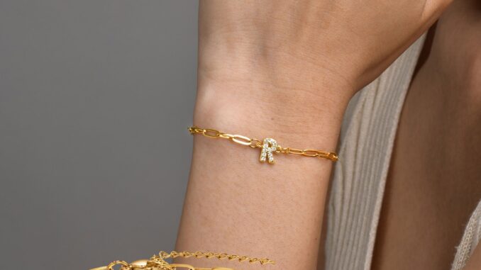 Vnox สร้อยข้อมือ สเตนเลส ทอง 18K ประดับเพทาย