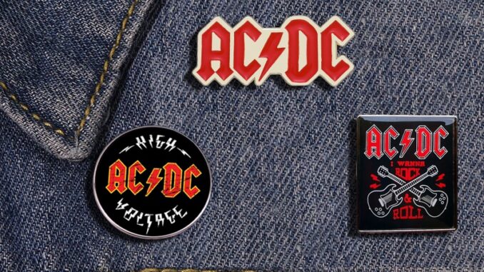 เข็มกลัดโลหะ รูปวงร็อค ACDC เหมาะกับของขวัญ สําหรับตกแต่งเสื้อผ้า กระเป๋าเป้สะพายหลัง เข็มกลัดโลหะ รูปวงร็อค ACDC เหมาะกับของขวัญ สําหรับตกแต่งเสื้อผ้า กระเป๋าเป้สะพายหลัง