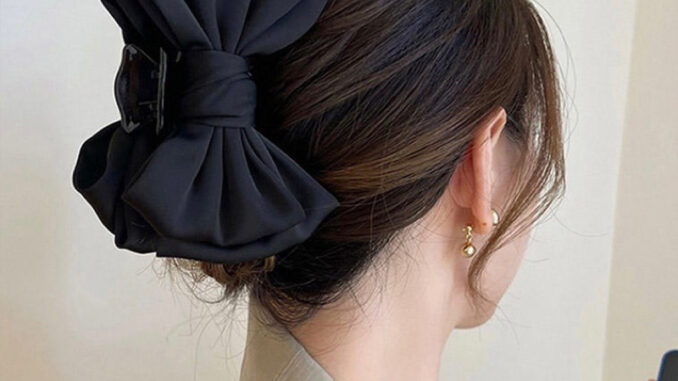 กิ๊บติดผมโบว์ใหญ่ Pincer Claw Clip 11 cm. สวยเรียบน่ารัก/ กิ๊บหนีบผม กิ๊บผมเกาหลี กิ๊บติดผมโบว์ใหญ่ Pincer Claw Clip 11 cm. สวยเรียบน่ารัก/ กิ๊บหนีบผม กิ๊บผมเกาหลี