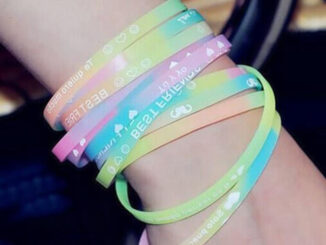 สร้อยข้อมือซิลิโคนเรืองแสง สไตล์สปอร์ต สําหรับผู้หญิง Y2K