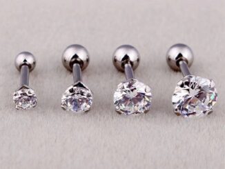 [highbuying] ใหม่ ต่างหูติดกระดูกอ่อน ประดับพลอยเทียม 4 ง่าม สําหรับผู้หญิง และผู้ชาย 1 ชิ้น