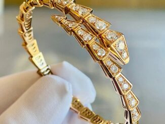 เครื่องประดับ สร้อยข้อมือไทเทเนียม รูปงู ประดับเพชร สําหรับผู้หญิง