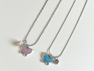 fly to my room -สร้อยคอจี้ผีเสื้ออักษร1-4ตัว