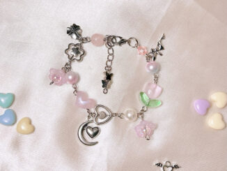 ♡ กำไลข้อมือ✨♡ ไม่ใช่เงินแท้นะคะ ☻