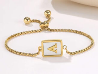 สร้อยข้อมือโซ่ จี้ตัวอักษร A-Z 26 ตัวอักษร สีทอง แฮนด์เมด หรูหรา สําหรับผู้หญิง