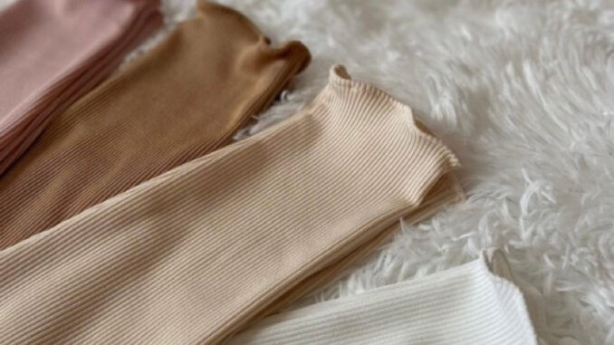 ปลอกแขน Armband itenough รุ่นเย็บขอบ   ความยาวปกติ 34 cm