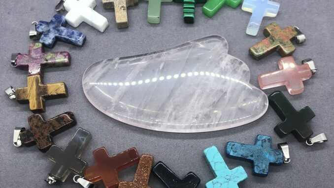 จี้หินธรรมชาติข้ามจี้อุปกรณ์ DIY สร้อยคอหินทรายสีฟ้าอาเกต Cross pendant