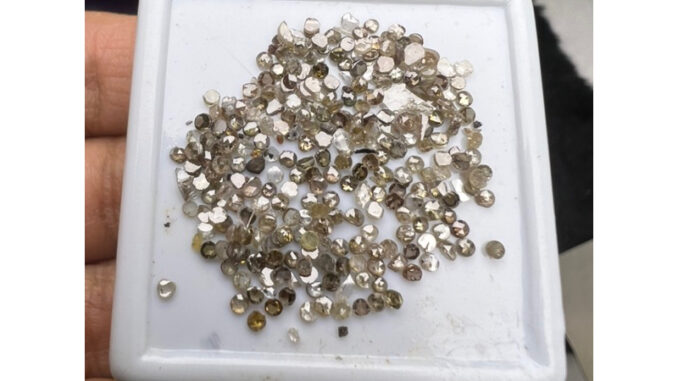 เพชรซีก ของแท้ FLAT Diamonds || เพชรเ หลี่ยม FREE SIZE 1.50 MM TO 1.90 MM เครื่อง ประดับ โบราณ