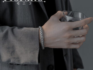 MONIKOสร้อยข้อมือเหล็กไทเทเนียมบุรุษสีเงิน