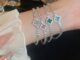 สร้อยข้อมือ ประดับเพทาย ลายดอกไม้ หรูหรา เข้ากับทุกการแต่งกาย ระดับไฮเอนด์ เครื่องประดับแฟชั่น