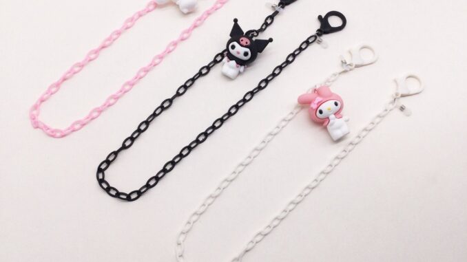 [พร้อมส่ง] สายโซ่คล้องคอ กันหาย กันหล่น อเนกประสงค์ สําหรับแว่นตากันแดด หน้ากาก Kuromi Cinnamon Dog
