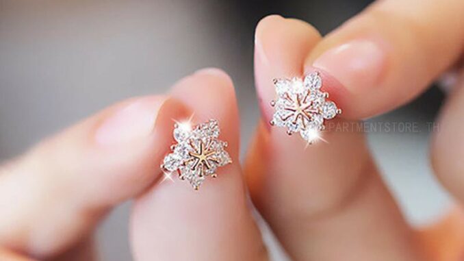PLINTH เงินแท้ 925 Stud Earrings ฮันดอกไม้เกล็ดหิมะเพชรเข็มแฟชั่นขนาดเล็กและน่ารัก239