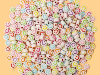 ลูกปัดหน้ายิ้ม สีขาวยิ้มสี 7 มิล อุปกรณ์ DIY ร้อยลูกปัด 80 กรัม พร้อมส่งจากไทย