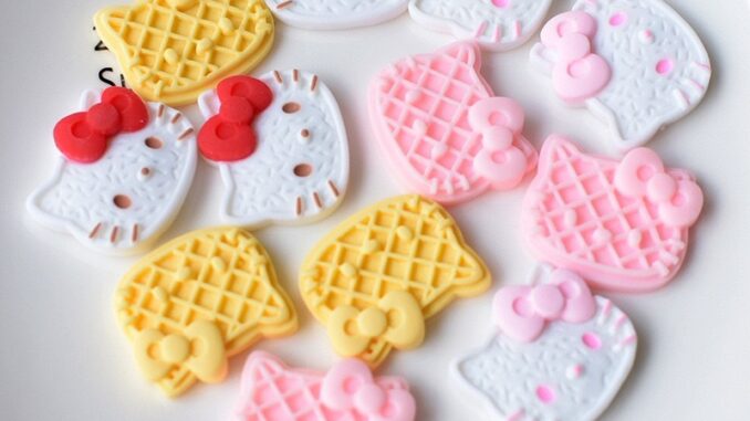 โมเดลเรซิ่น รูปการ์ตูนแมว Hello Kitty 3D สามมิติ แฮนด์เมด DIY สําหรับตกแต่งบิสกิต แพ็กละ 10 ชิ้น
