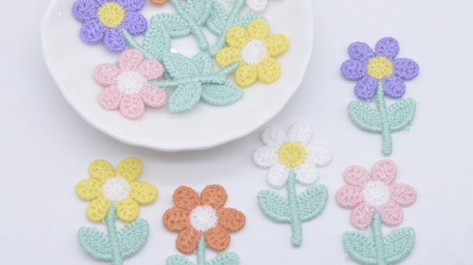20 ชิ้น 23 * 37 มม. เย็บปักถักร้อย ดอกไม้ สําหรับ DIY หมวก เสื้อผ้า งานแต่งงาน แพทช์เย็บผ้า เด็ก หมวกกันน็อก คลิปตกแต่ง