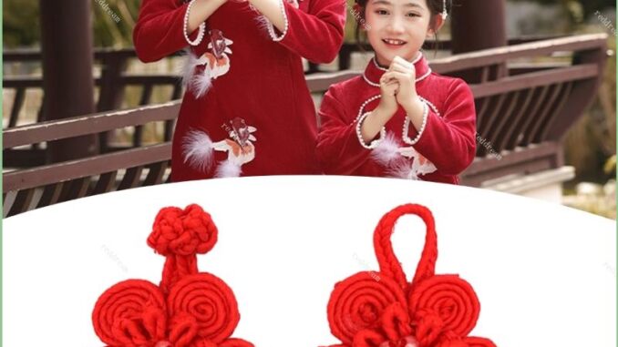 Redd กระดุมกบ กี่เพ้า ผ้าไหม ลายดอกไม้ สไตล์จีน สีแดง สําหรับตกแต่งเสื้อผ้า Redd กระดุมกบ กี่เพ้า ผ้าไหม ลายดอกไม้ สไตล์จีน สีแดง สําหรับตกแต่งเสื้อผ้า