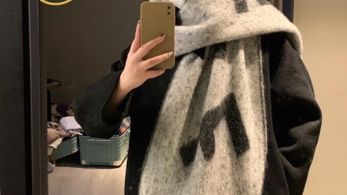 GOOD  christmas scarf ผ้าพันคอกันหนาว  WSP23B00NV 46Z231116