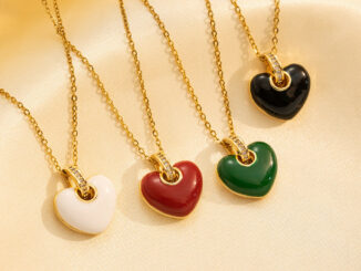 ใหม่ สร้อยคอโซ่ จี้รูปหัวใจ เคลือบสีแดง ขนาดเล็ก สไตล์ฝรั่งเศส ย้อนยุค หรูหรา เหมาะกับฤดูใบไม้ร่วง ฤดูหนาว 2024