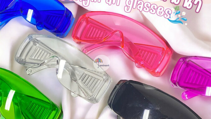 แว่นกันน้ำ แว่นกันน้ำสงกรานต์ Songkran glasses แว่นสงกรานต์ มีให้เลือกหลากสี พร้อมส่งทันที