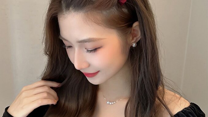Daydayto กิ๊บติดผมถัก รูปปากเป็ดน่ารัก แวววาว สไตล์เกาหลี แฟชั่นสําหรับผู้หญิง