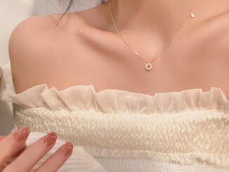 สร้อยคอ จี้ใบโคลเวอร์สี่แฉก สีทอง เหมาะกับของขวัญวันเกิด สไตล์เกาหลี สําหรับนักเรียน