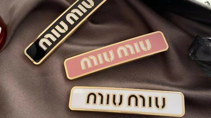 กิ๊บติดผมหน้าม้า โลหะผสม สําหรับผู้หญิง
